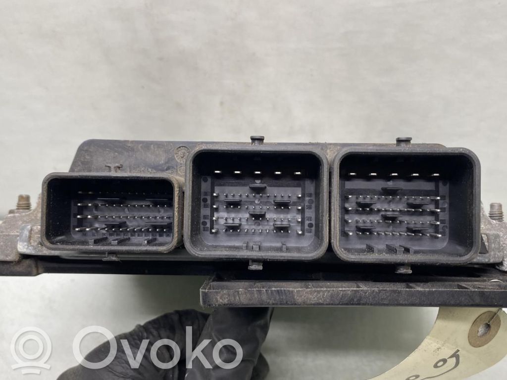 Citroen C4 II Picasso Engine control unit/module 