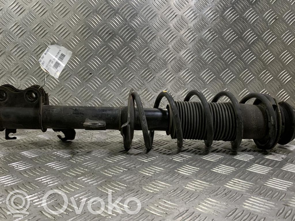 Nissan Note (E12) Priekinis amortizatorius su spyruokle 