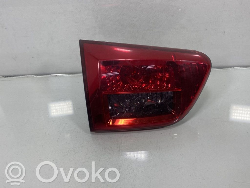 Peugeot 4007 Tailgate rear/tail lights 