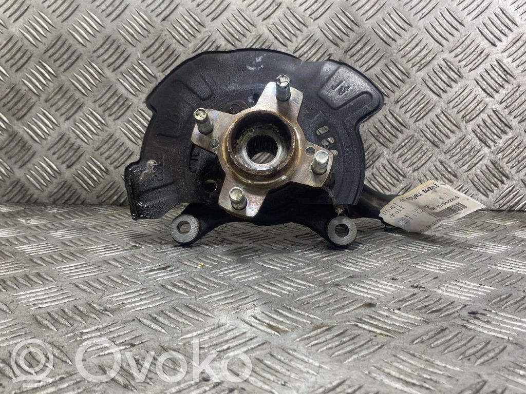 Suzuki Swift III Zwrotnica koła przedniego 