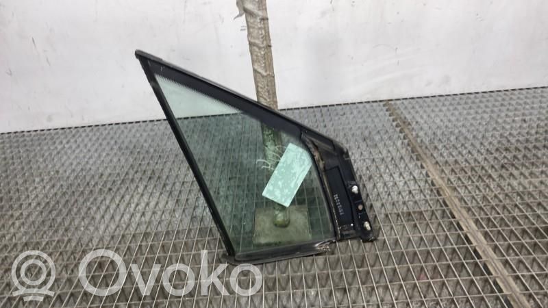 Citroen C8 Ventanilla de ventilación de la puerta delantera cuatro puertas
