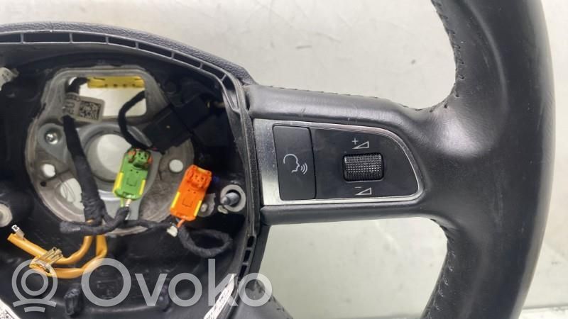 Audi A3 S3 A3 Sportback 8P Ohjauspyörä 