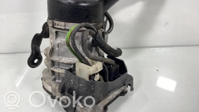 Citroen Berlingo Ohjaustehostimen pumppu 