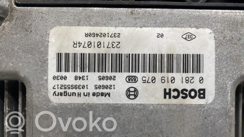 Renault Megane III Engine control unit/module 