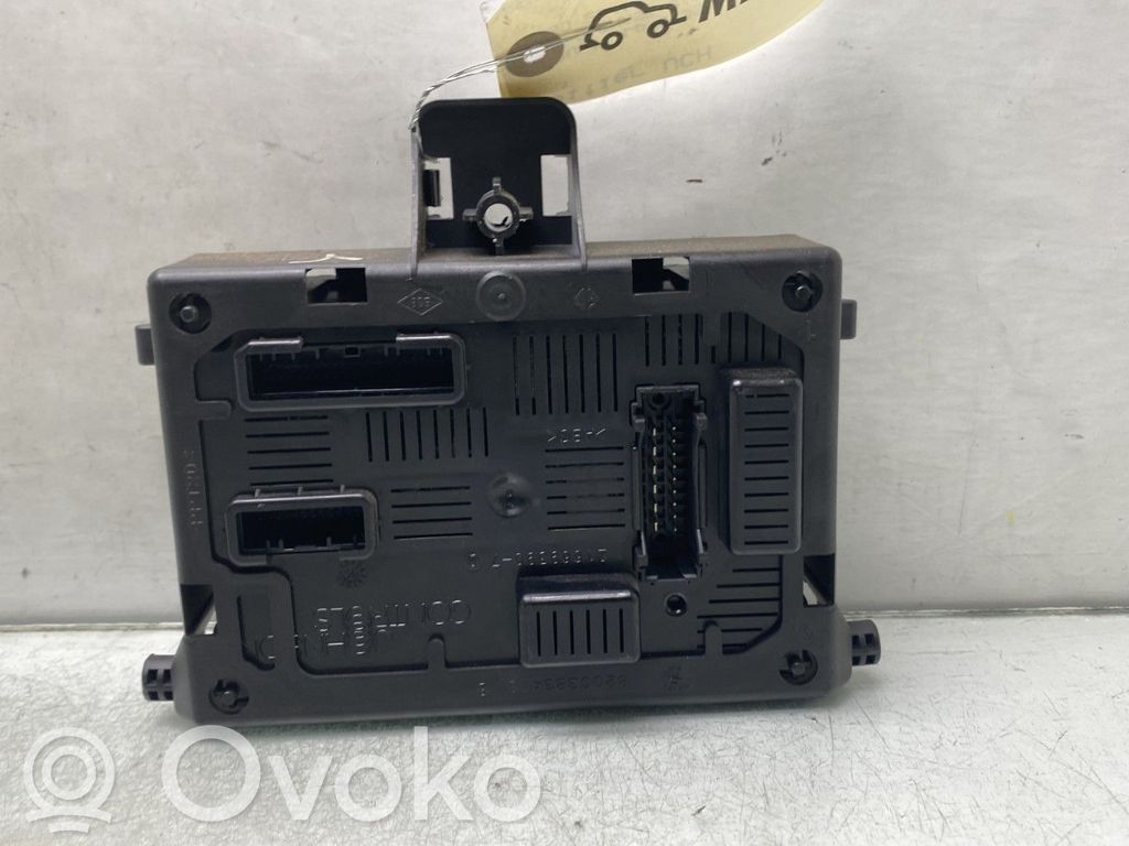 Renault Clio III Moduł / Sterownik BSM 