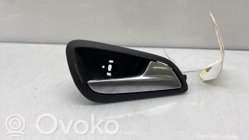 Ford Focus Front door interior handle 