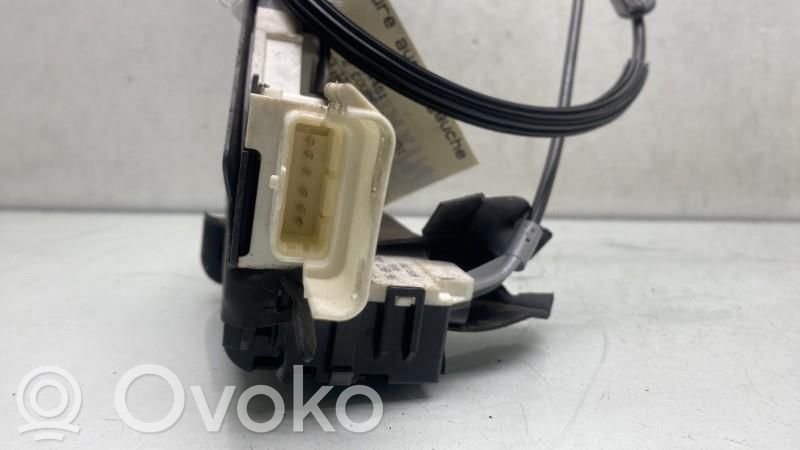 Citroen C4 I Etuoven lukko