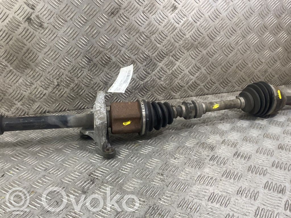 Nissan Juke I F15 Arbre d'entraînement avant 