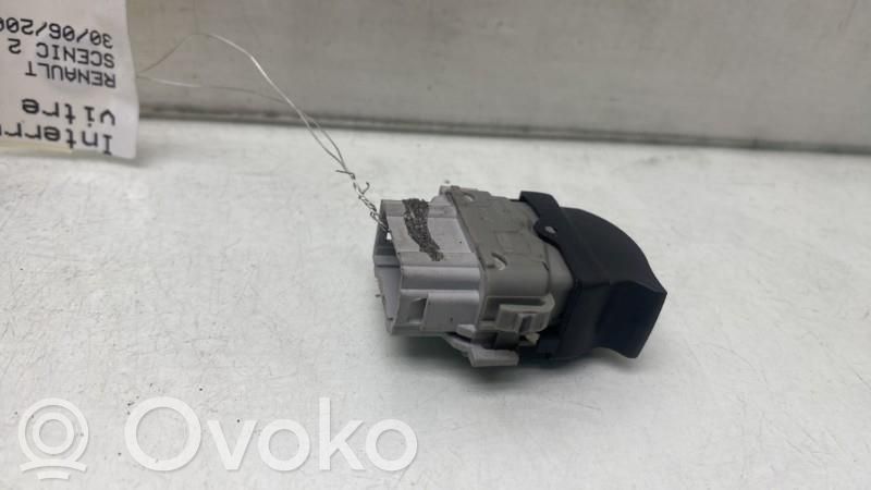 Renault Scenic II -  Grand scenic II Sähkötoimisen ikkunan ohjauskytkin 