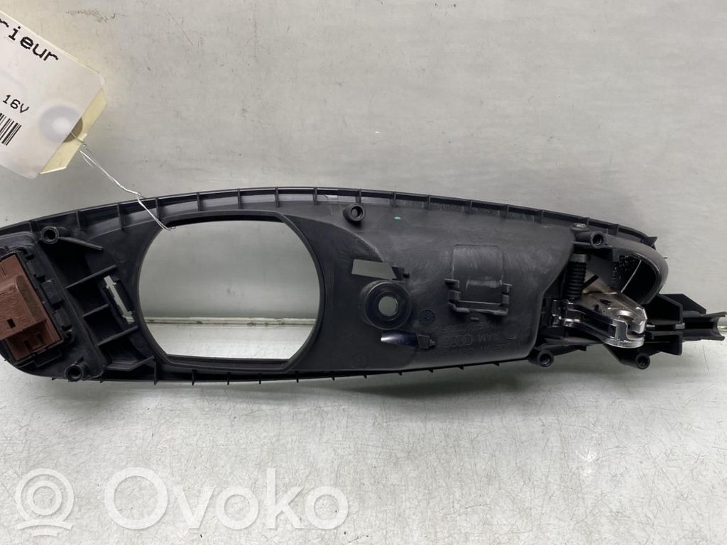 Audi A1 Manecilla interna puerta delantera 