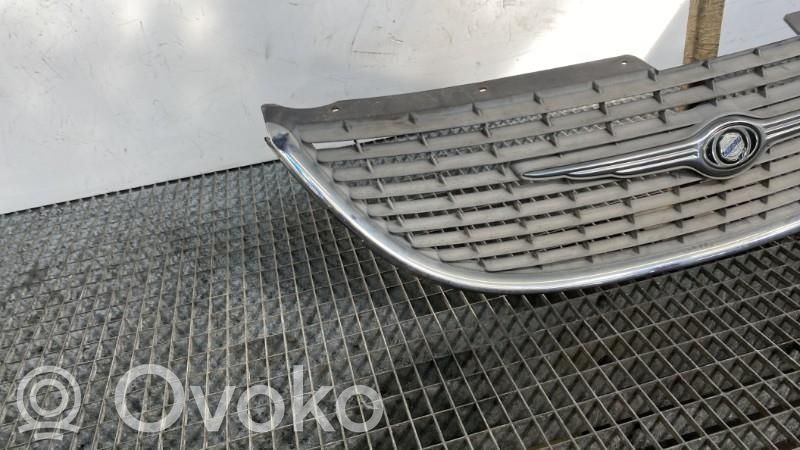 Chrysler Voyager Etusäleikkö 