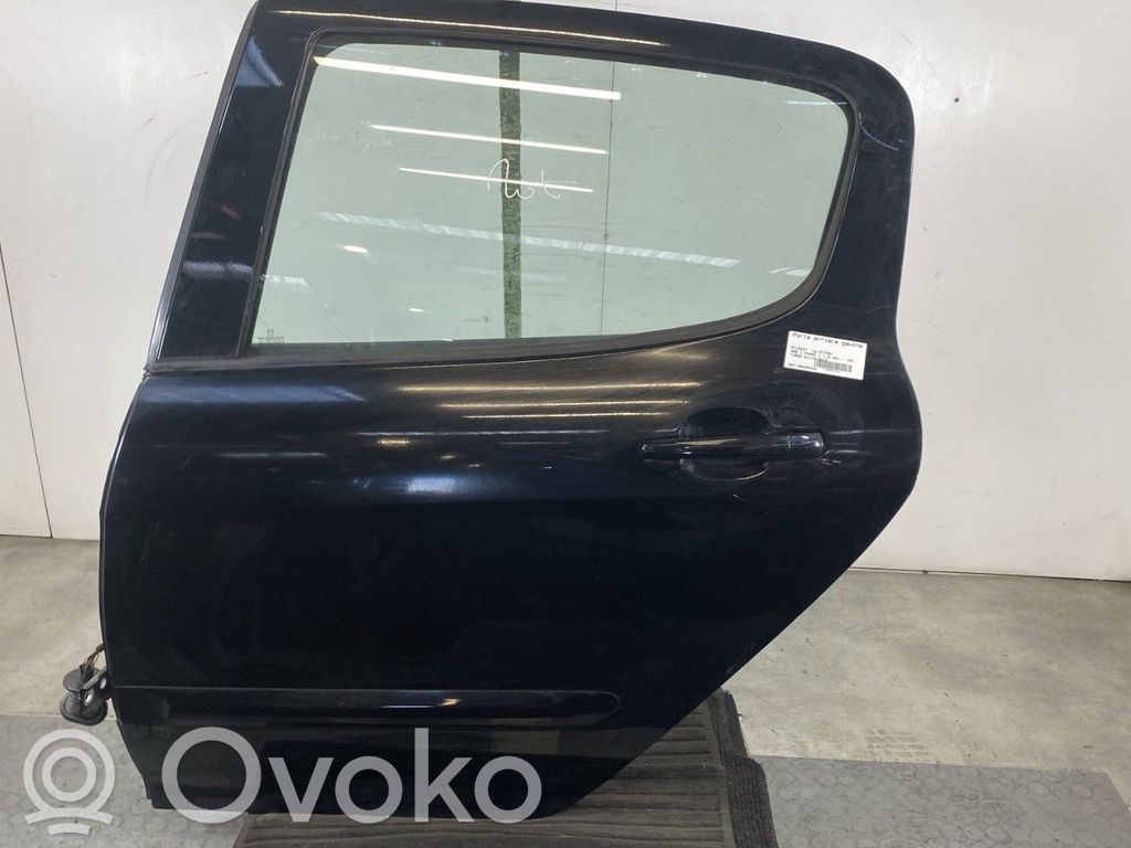 Puerta trasera   9006R7