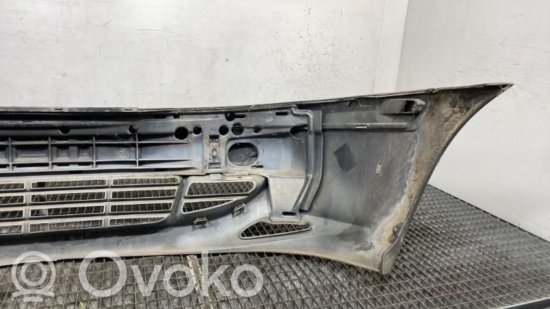 Ford Fiesta Bară față 