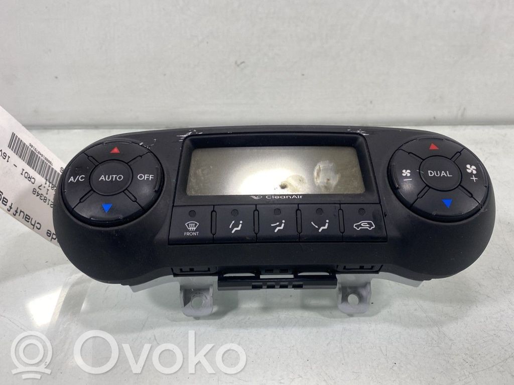 Hyundai ix35 Panel klimatyzacji 