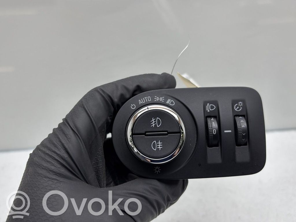 Opel Meriva B Light switch 