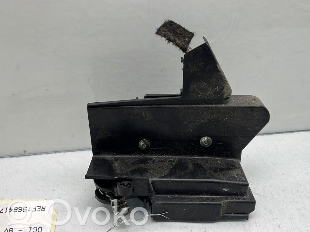 Dacia Sandero Etuoven lukko 