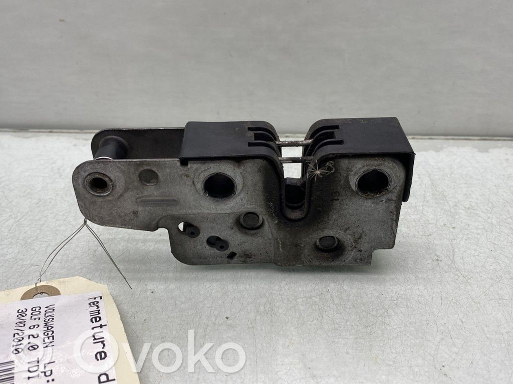 Volkswagen Golf VI Serrure de capot 