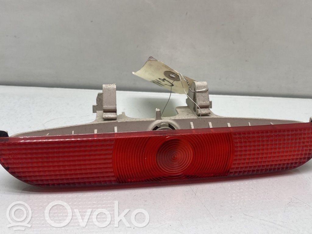 Mazda 3 I Third/center stoplight 