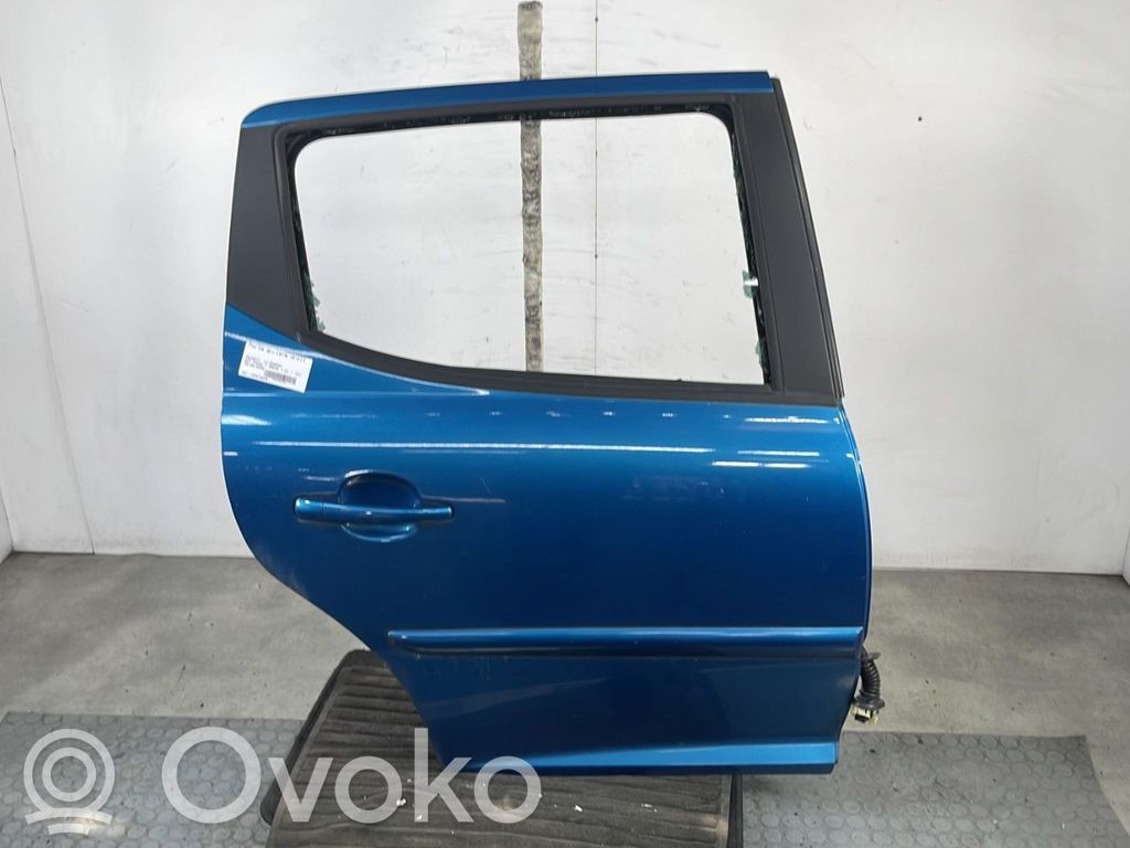 Puerta trasera   9008V5