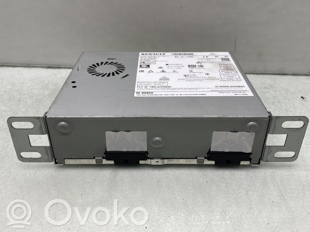 Renault Clio V Panel / Radioodtwarzacz CD/DVD/GPS 