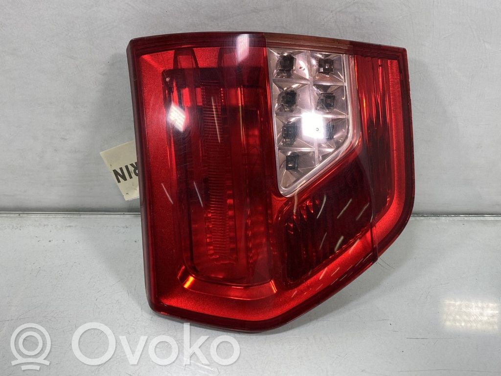 Citroen C5 Lampy tylnej klapy bagażnika 