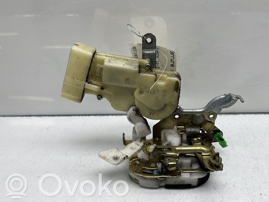 Toyota Yaris Etuoven lukko