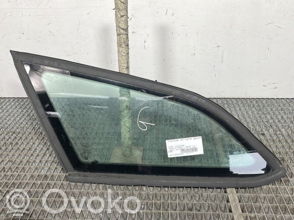 Rear side window   1787063