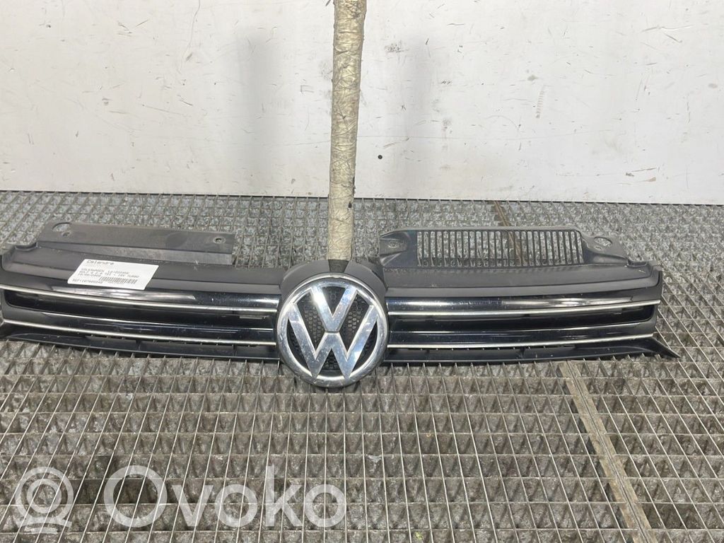 Volkswagen Golf VI Etusäleikkö 