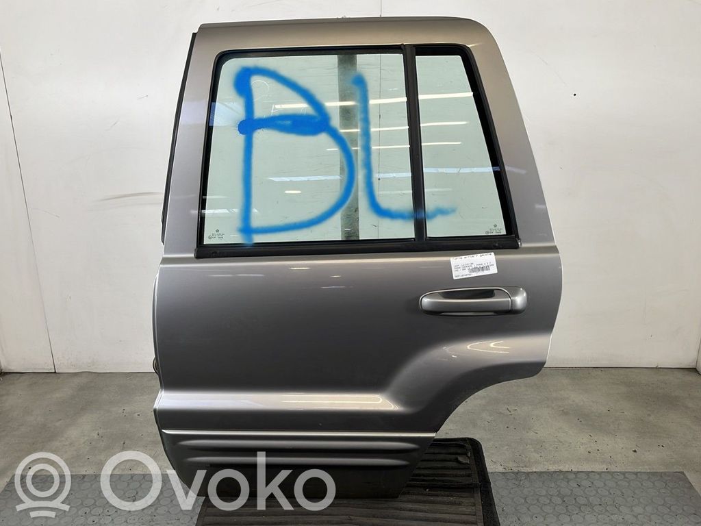 Jeep Grand Cherokee (WJ) Puerta trasera 