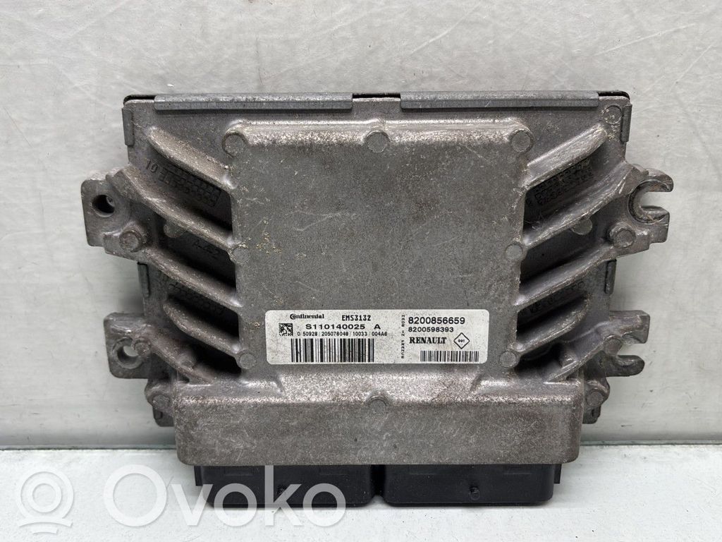 Dacia Sandero Engine control unit/module 