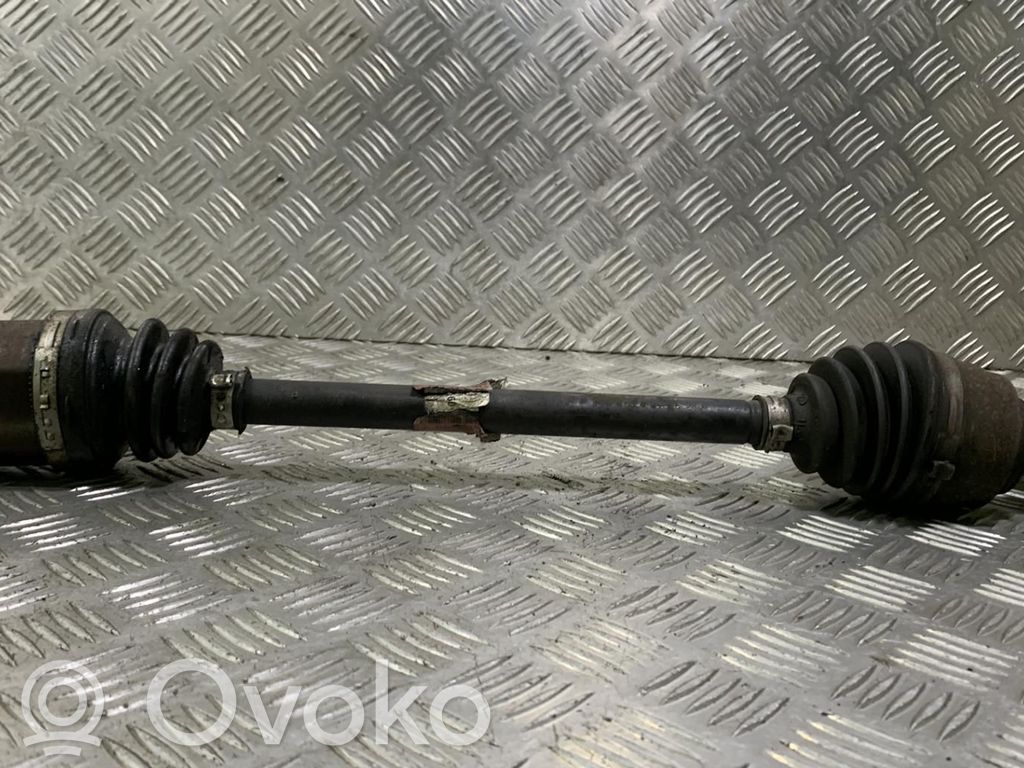 Nissan Note (E12) Semiasse anteriore 