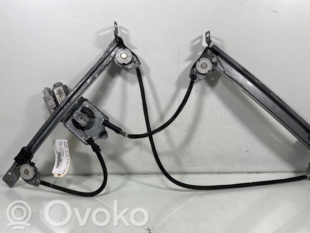 Opel Tigra B Alzacristalli della portiera anteriore con motorino