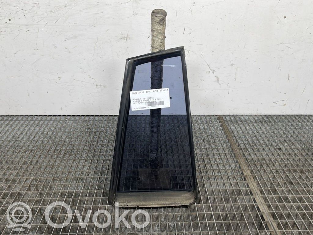 Renault Koleos I Ventanilla de ventilación de la puerta trasera 