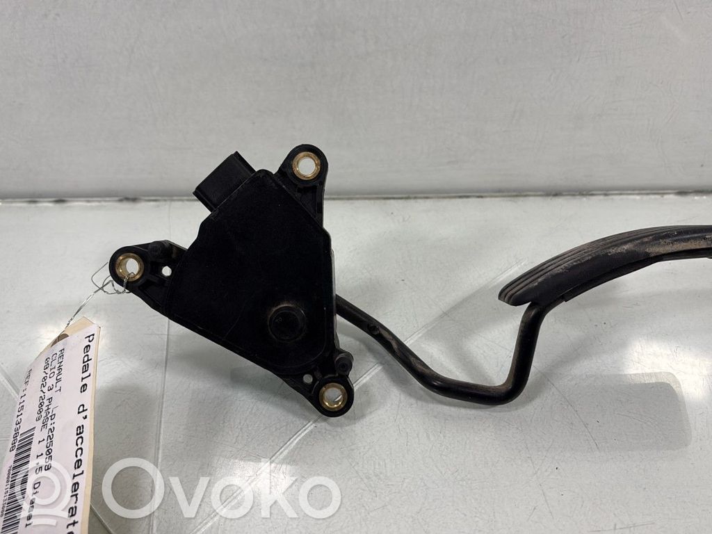 Gaspedal   8200297342
