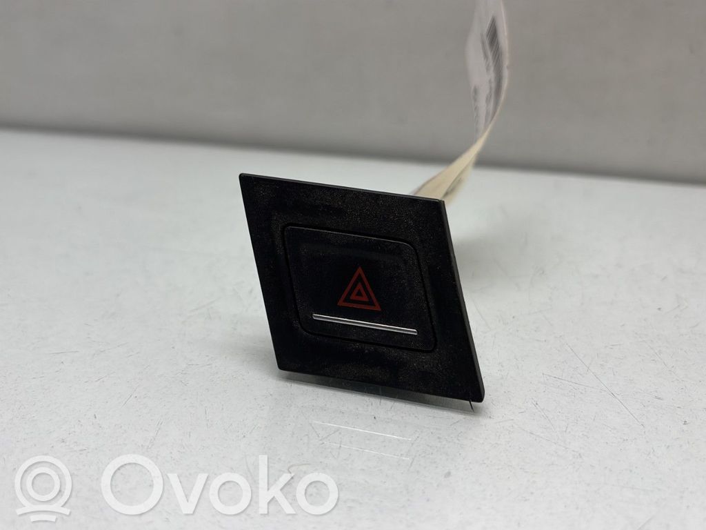 Volkswagen Touran III Przycisk świateł awaryjnych 