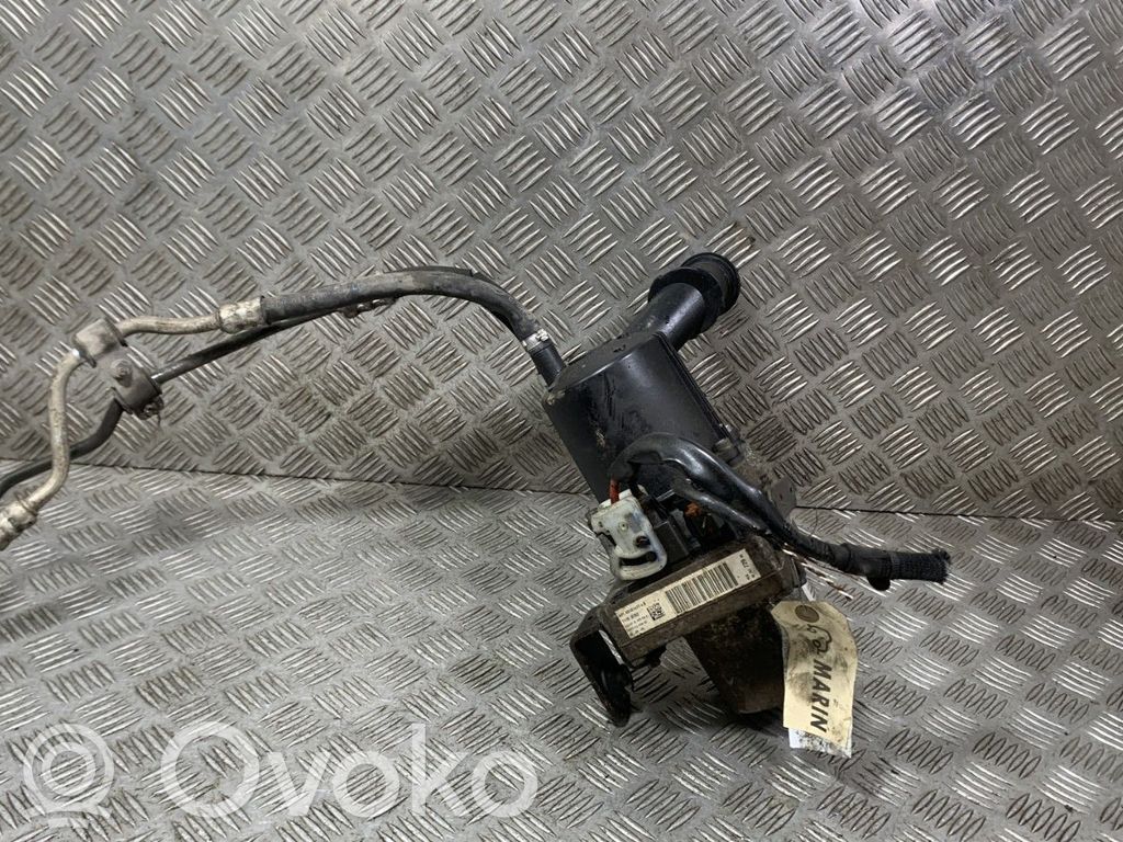 Citroen DS5 Ohjaustehostimen pumppu 