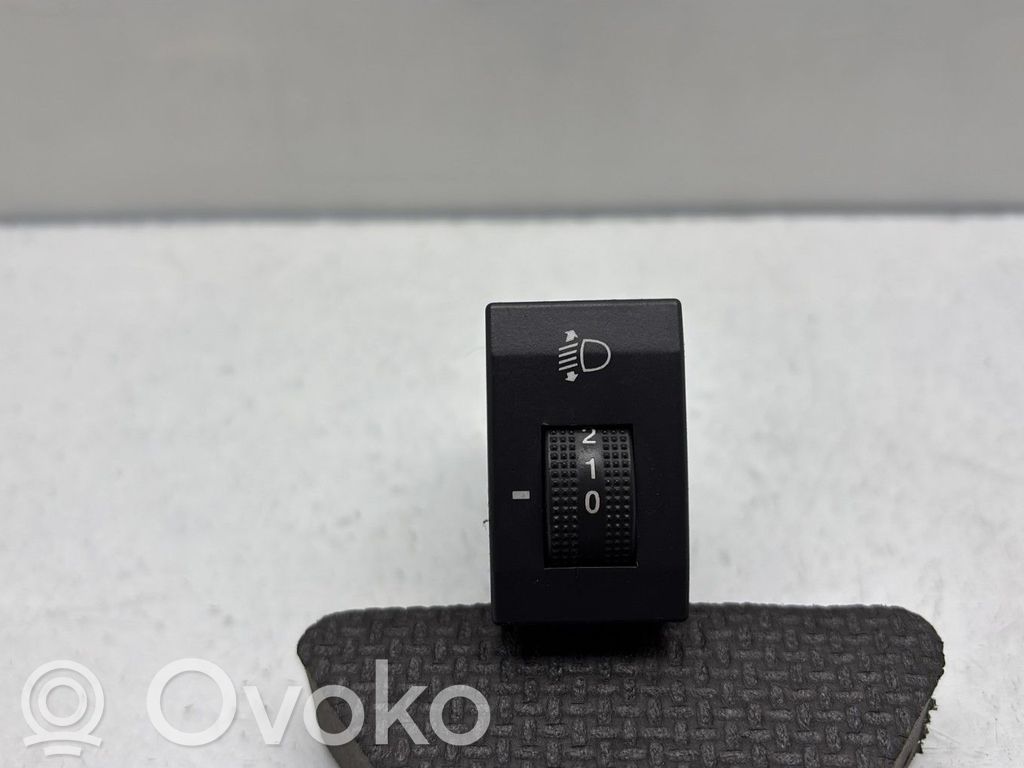 KIA Sorento Light switch 
