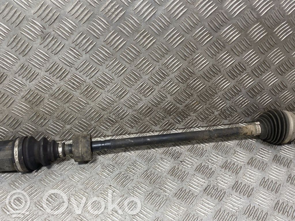 Suzuki Celerio Eje de transmisión delantero 