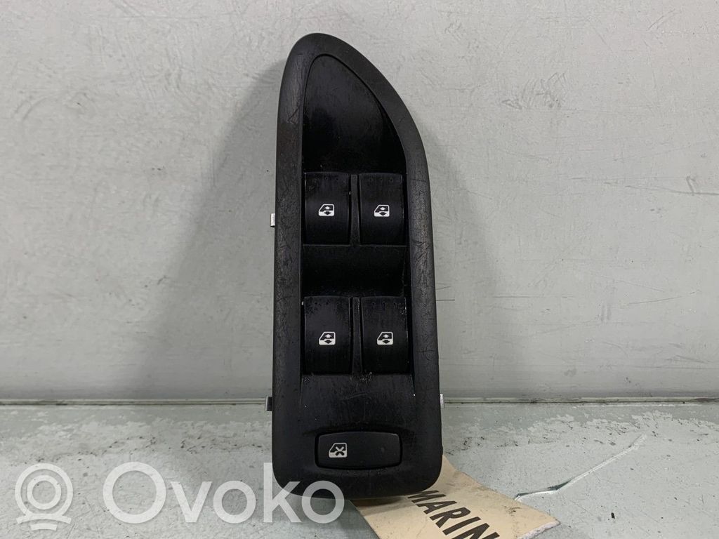 Renault Vel Satis Electric window control switch 