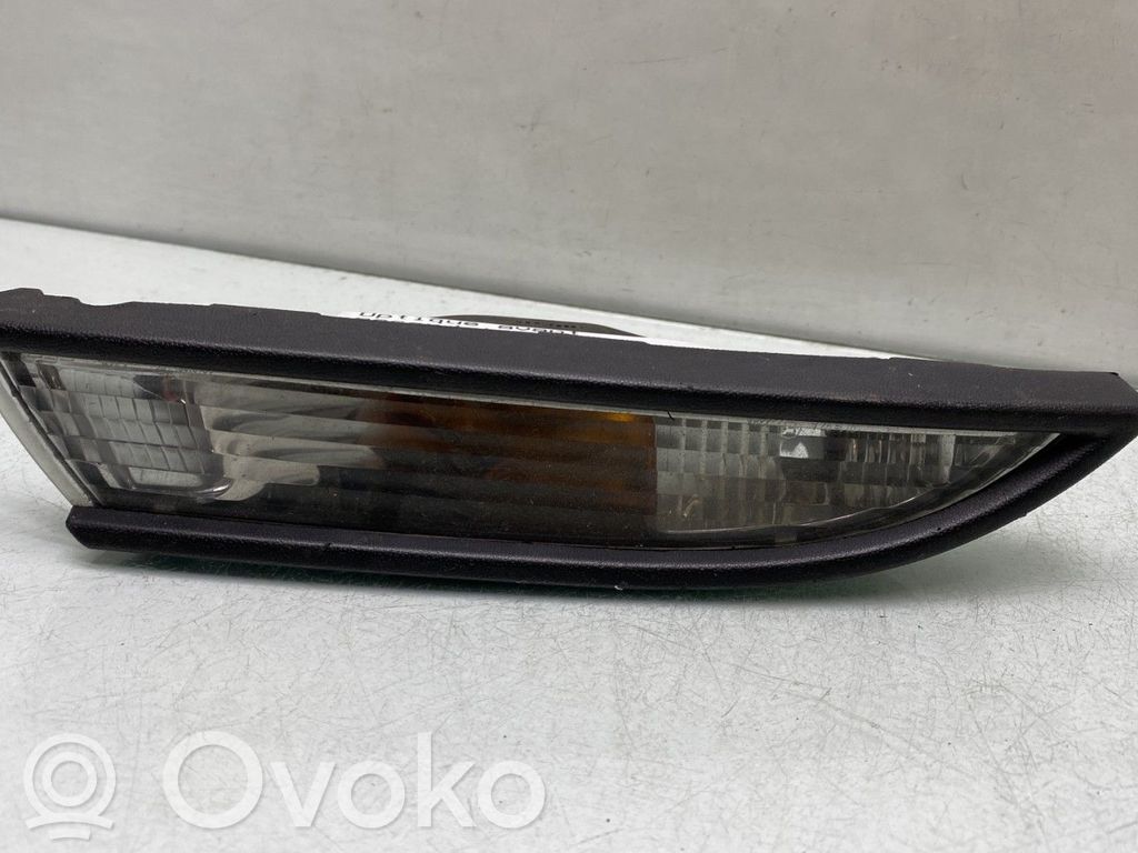 Volkswagen Scirocco Front fender indicator light 