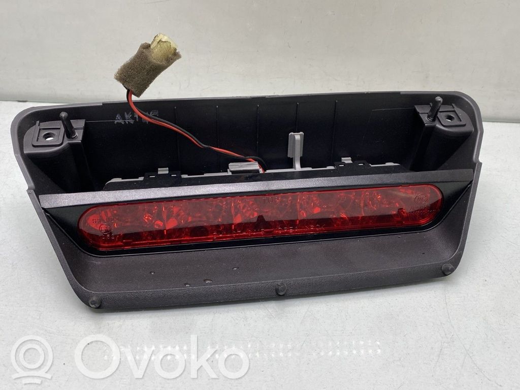 Chevrolet Spark Third/center stoplight 