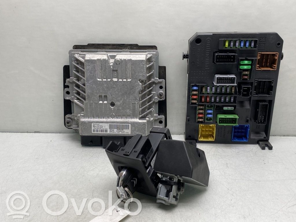 Citroen DS5 Engine ECU kit and lock set 