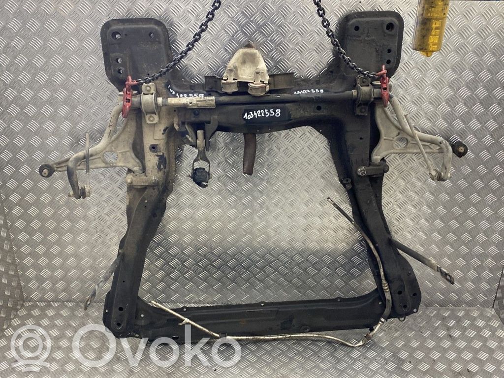 Peugeot Expert Priekinis traversas 