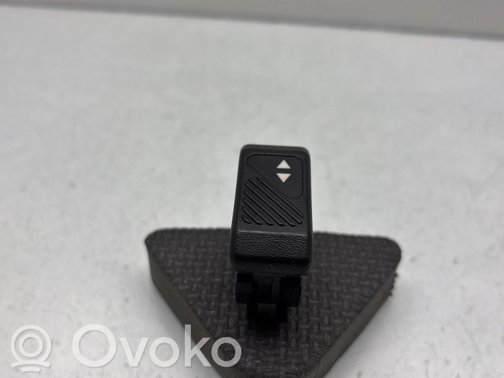 Renault Clio I Interruptor del elevalunas eléctrico 