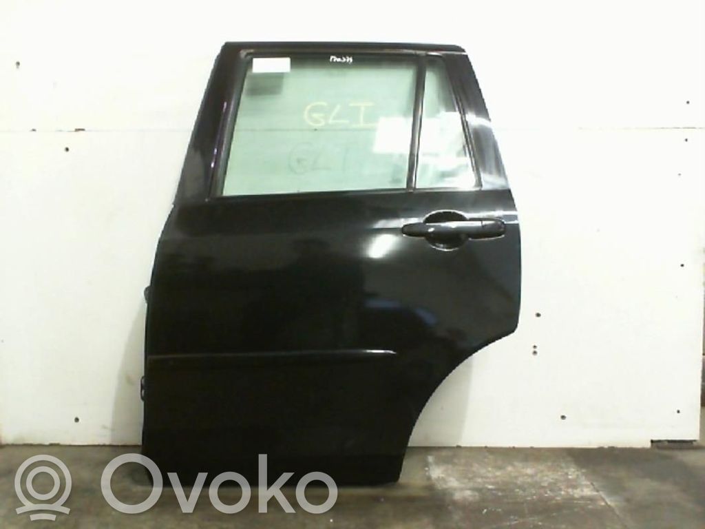 Mazda 2 Aizmugurējās durvis 