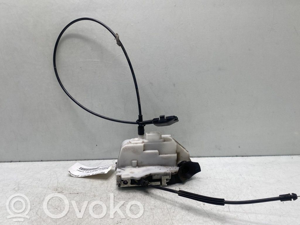Renault Twingo II Etuoven lukko 