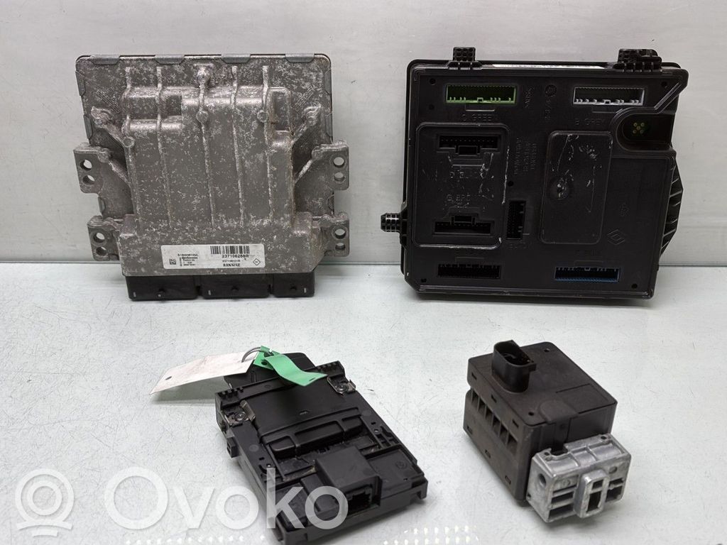 Renault Scenic III -  Grand scenic III Engine ECU kit and lock set 