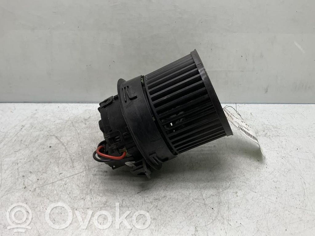 Peugeot 208 I Ventilator aerotermă
