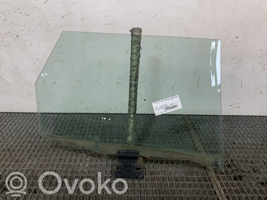 Geam ușă spate   8E9845025