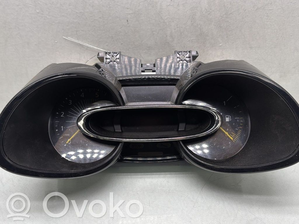 Renault Clio IV Speedometer (instrument cluster) 